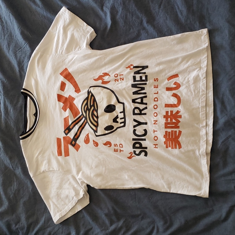 STokyo Bay Hot Noodles Spice Ramen T-shirt!